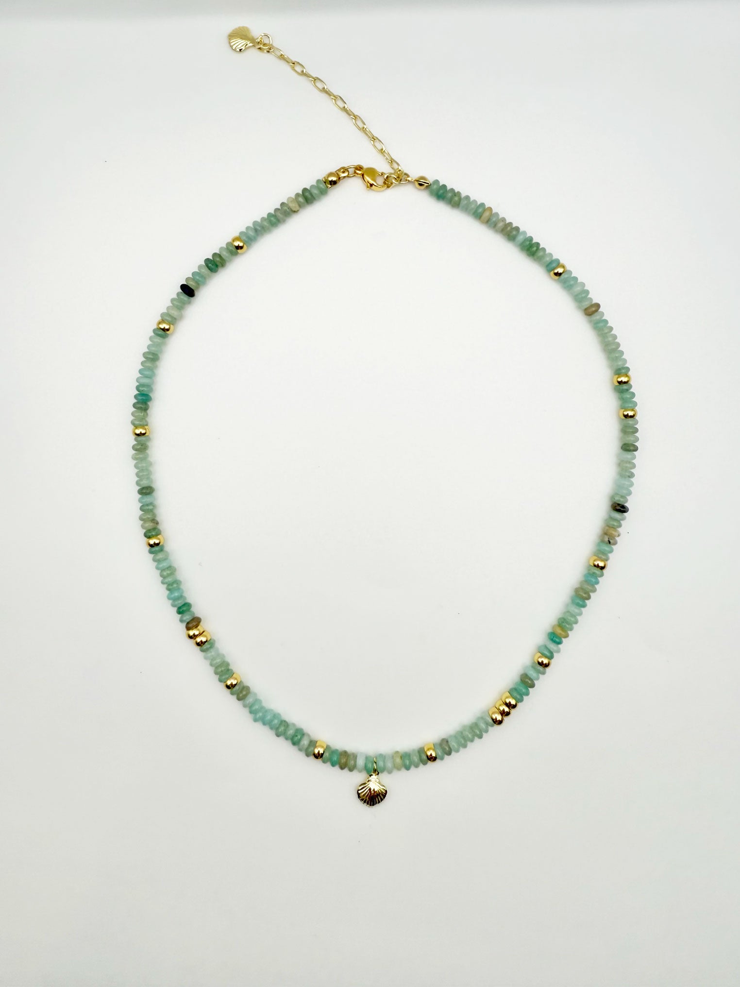 So Shellegant Necklace